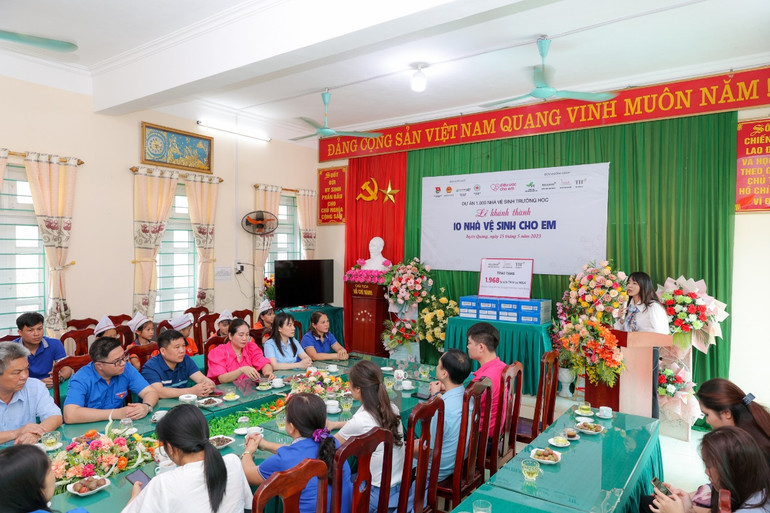 Lễ khánh thành được Trung tâm Tình nguyện Quốc gia phối hợp với Quỹ Vì Tầm Vóc Việt, Tập đoàn TH, Ngân hàng TMCP Bắc Á cùng chính quyền địa phương tổ chức. Lễ khánh thành được Trung tâm Tình nguyện Quốc gia phối hợp với Quỹ Vì Tầm Vóc Việt, Tập đoàn TH, Ngân hàng TMCP Bắc Á cùng chính quyền địa phương tổ chức.