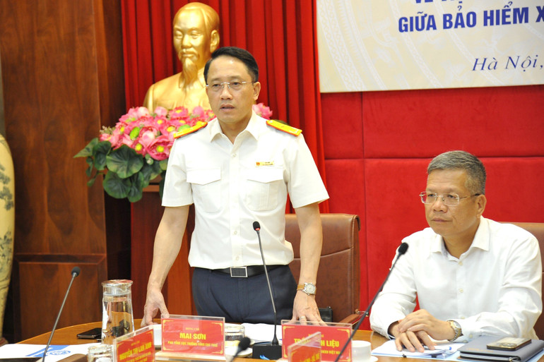 Phó Tổng cục trưởng Tổng cục Thuế Mai Sơn phát biểu tại hội nghị.