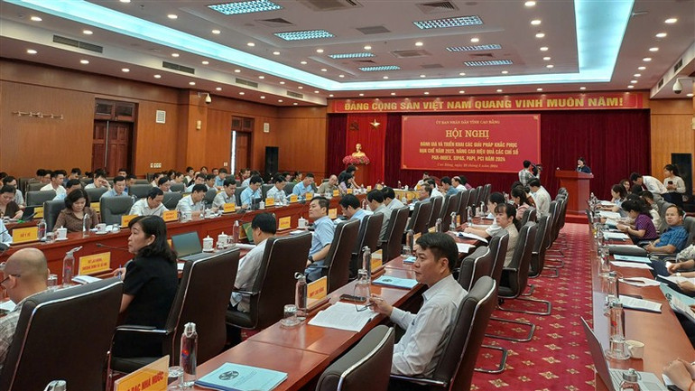 Hội nghị triển khai giải pháp cải cách hành chính, cải thiện môi trường kinh doanh năm 2024 của tỉnh Cao Bằng.