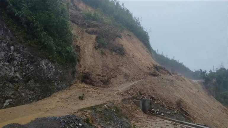 [Live] Hoàn lưu bão số 3 gây lũ lớn, thiệt hại nặng ở Bắc Bộ ảnh 4