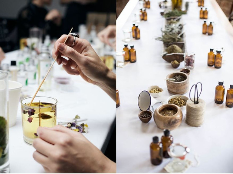 Kết thúc workshop, mỗi khách mời sẽ được mang về một sản phẩm mùi hương do chính tay mình tạo nên, là dấu ấn của trải nghiệm sống đầy ý nghĩa mà King Crown Infinity mang đến cho cư dân của mình trong tương lai. Kết thúc workshop, mỗi khách mời sẽ được mang về một sản phẩm mùi hương do chính tay mình tạo nên, là dấu ấn của trải nghiệm sống đầy ý nghĩa mà King Crown Infinity mang đến cho cư dân của mình trong tương lai.