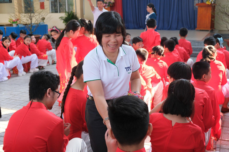 TTC AgriS tiếp sức hành trình “Tết yêu thương” cũng như thắp lửa khuyến học cùng thế hệ nhân tài trẻ TTC AgriS tiếp sức hành trình “Tết yêu thương” cũng như thắp lửa khuyến học cùng thế hệ nhân tài trẻ