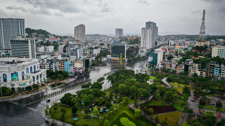 [Live] Bão số 3 di chuyển về phía Tây Bắc Bộ và suy yếu thành áp thấp nhiệt đới ảnh 16