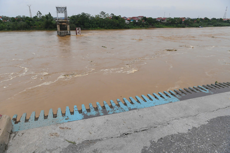 [Live] Hoàn lưu bão số 3 gây lũ lớn, thiệt hại nặng ở Bắc Bộ ảnh 18