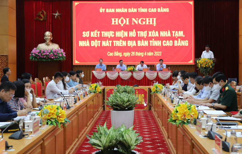 Quang cảnh hội nghị.