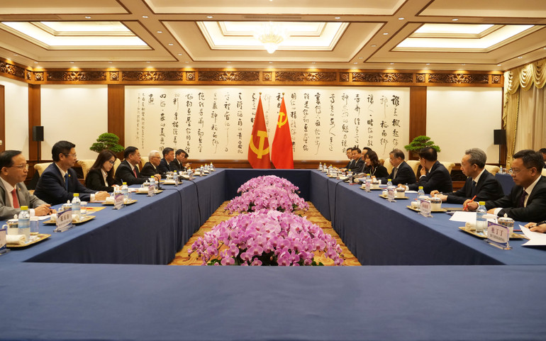 Quang cảnh cuộc hội đàm.