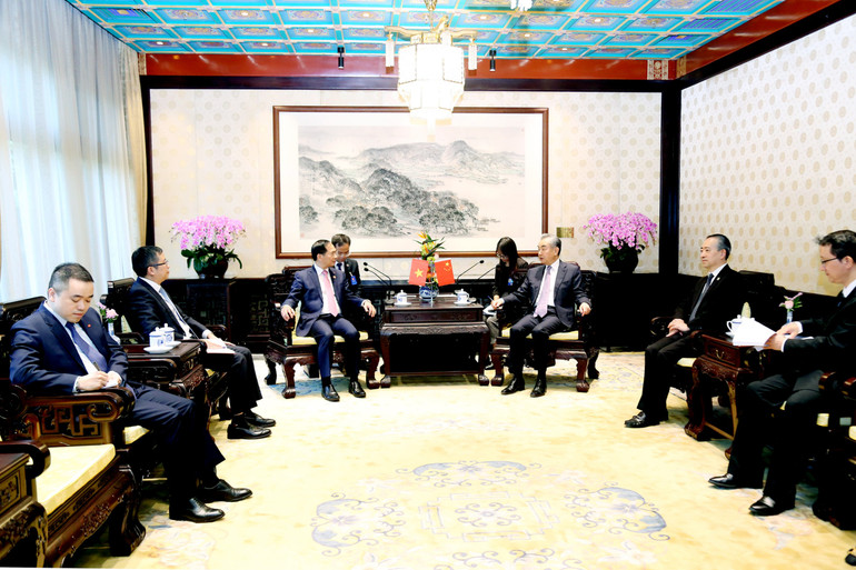 Toàn cảnh cuộc hội kiến.