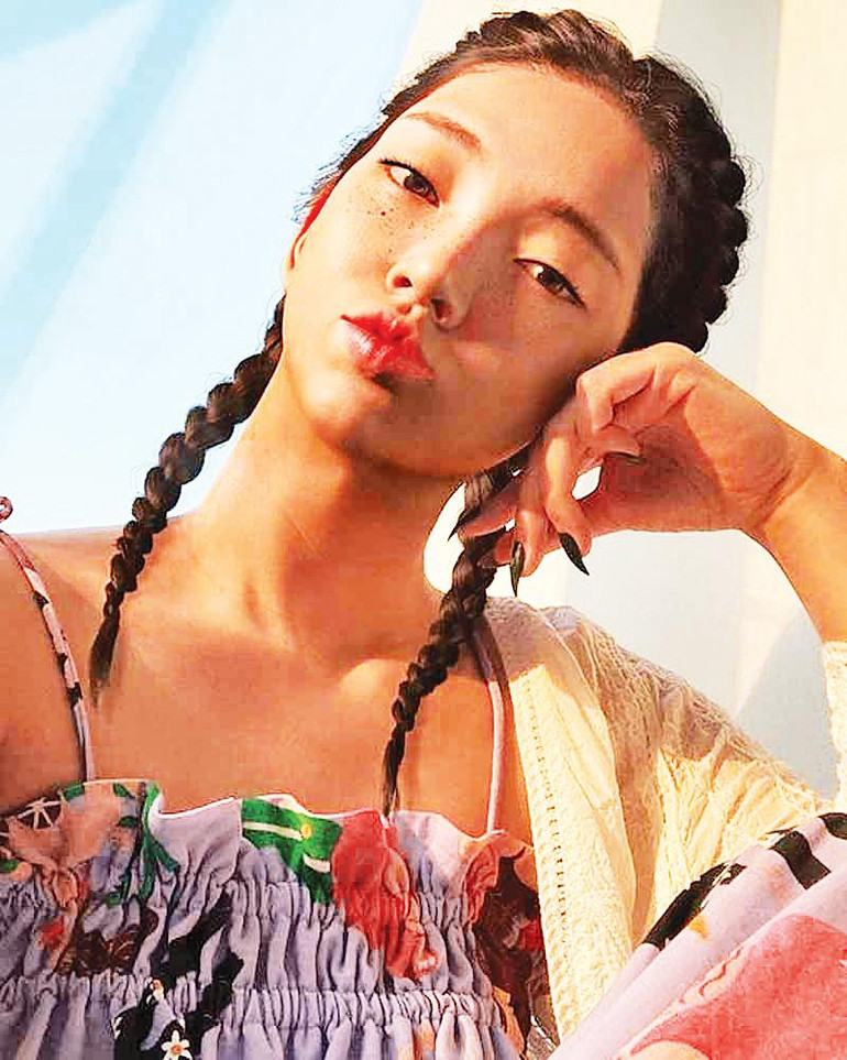 "Người có ảnh hưởng ảo" Rozy. Ảnh: Virtualhuman.org "Người có ảnh hưởng ảo" Rozy. Ảnh: Virtualhuman.org