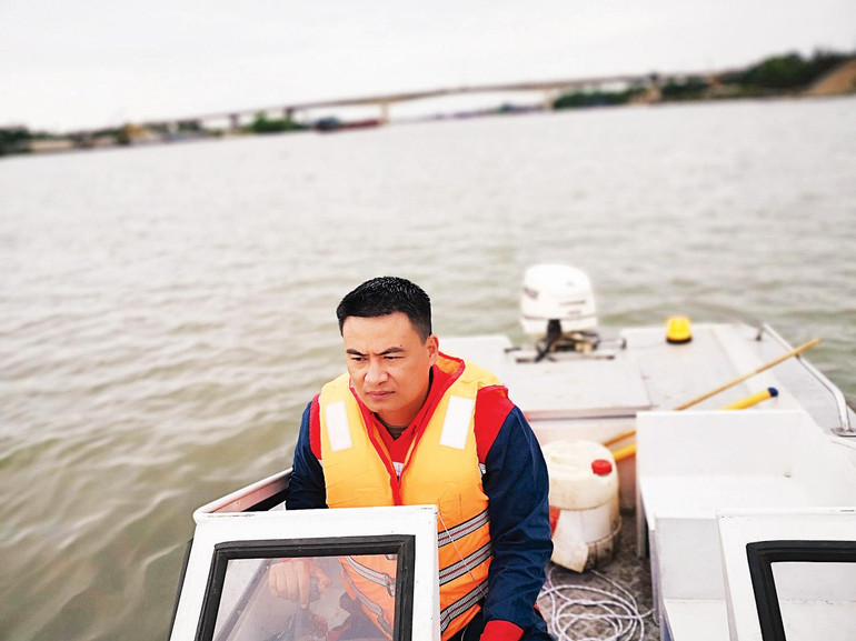 Anh Nhâm Quang Văn.