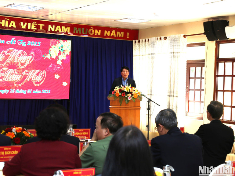 Chủ tịch nước phát biểu tại buổi thăm, chúc tết.