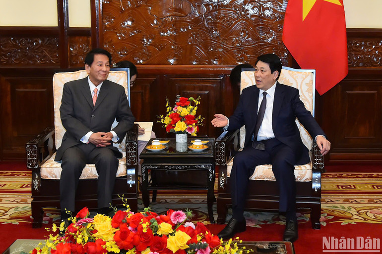 Chủ tịch nước Lương Cường tiếp nguyên Đại sứ đặc biệt Việt Nam-Nhật Bản Sugi Ryotaro.