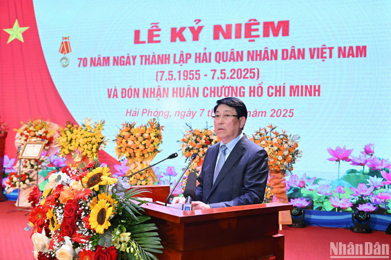 Chủ tịch nước Lương Cường phát biểu tại buổi lễ. Chủ tịch nước Lương Cường phát biểu tại buổi lễ.