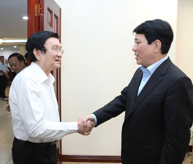 Chủ tịch nước Lương Cường thăm, chúc Tết nguyên Chủ tịch nước Trương Tấn Sang.