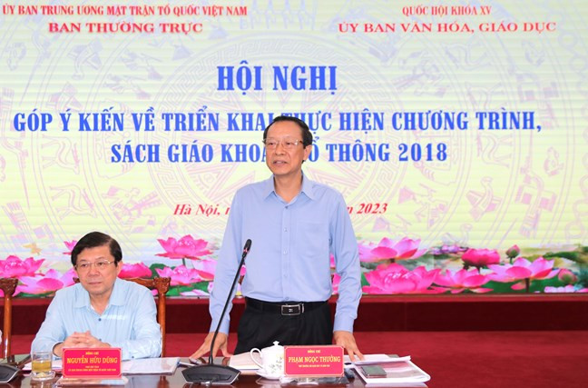 Thứ trưởng Giáo dục và Đào tạo Phạm Ngọc Thưởng phát biểu tại Hội nghị. Thứ trưởng Giáo dục và Đào tạo Phạm Ngọc Thưởng phát biểu tại Hội nghị.