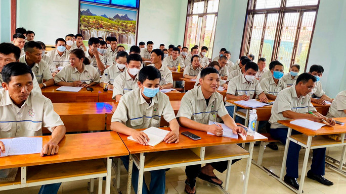Người lao động Quảng Bình được đào tạo trước khi đi xuất khẩu lao động. (Ảnh Cổng thông tin Bộ Lao động-Thương binh và xã hội)