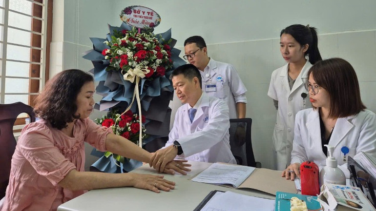 Phòng khám chuyên đề về bệnh vảy nến tại Bệnh viện Da liễu Thừa Thiên Huế chính thức đi vào hoạt động.