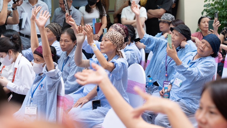 Đông đảo các "chiến binh" tích cực tham gia lễ phát động Đông đảo các "chiến binh" tích cực tham gia lễ phát động