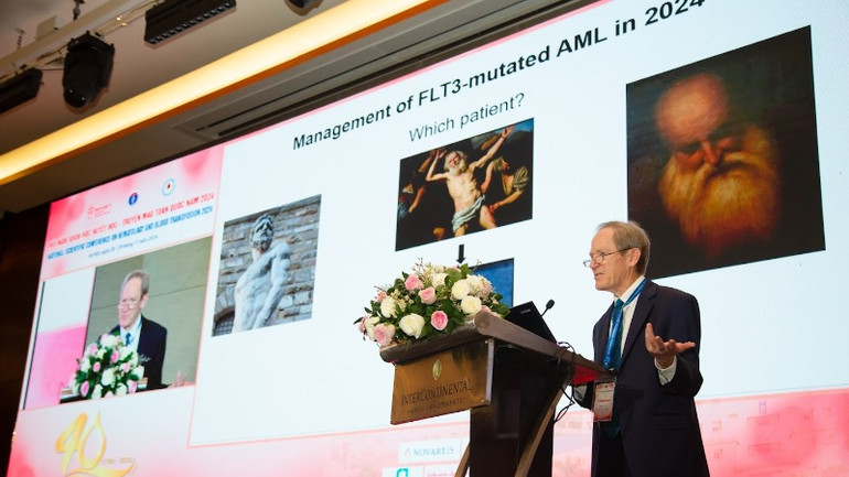 Chuyên gia quốc tế trình bày các kết quả nghiên cứu mới của chuyên ngành huyết học- truyền máu. Chuyên gia quốc tế trình bày các kết quả nghiên cứu mới của chuyên ngành huyết học- truyền máu.