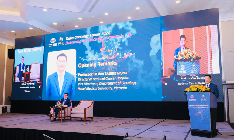 GS,TS Lê Văn Quảng, Giám đốc Bệnh viện K phát biểu khai mạc hội thảo.