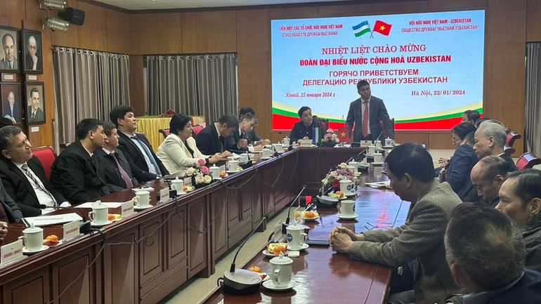 Quang cảnh buổi tiếp Đoàn đại biểu Cộng hòa Uzbekistan.