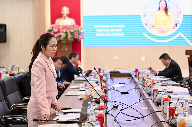 Quang cảnh hội thảo. Ảnh: BÙI GIANG-KHẮC ANH