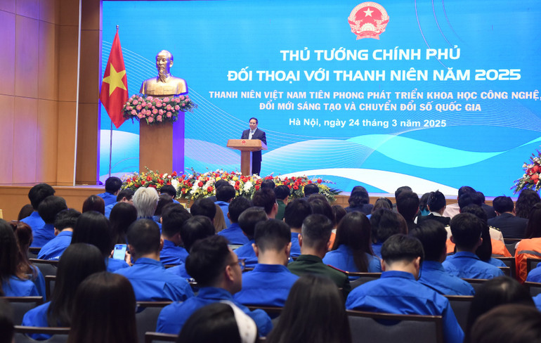 Thủ tướng Chính phủ Phạm Minh Chính đối thoại với thanh niên ngày 24/3/22025.