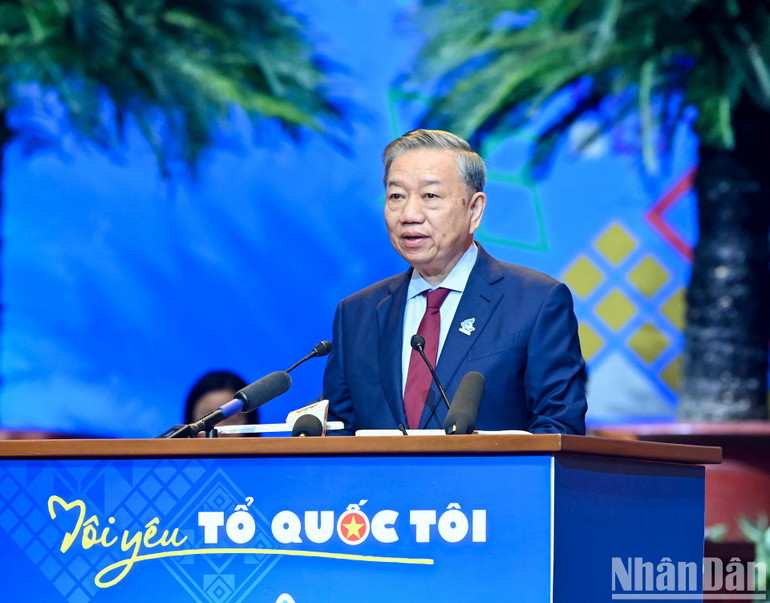 Tổng Bí thư Tô Lâm phát biểu tại Đại hội Liên hiệp thanh niên Việt Nam lần thứ IX. Ảnh: DUY LINH