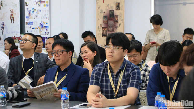 Hội thảo thu hút sự tham dự của nhiều nhà khoa học trong và ngoài nước.