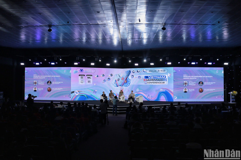 Quang cảnh Diễn đàn quốc gia ngành game Việt năm 2023. (Ảnh: HÀ NAM) Quang cảnh Diễn đàn quốc gia ngành game Việt năm 2023. (Ảnh: HÀ NAM)