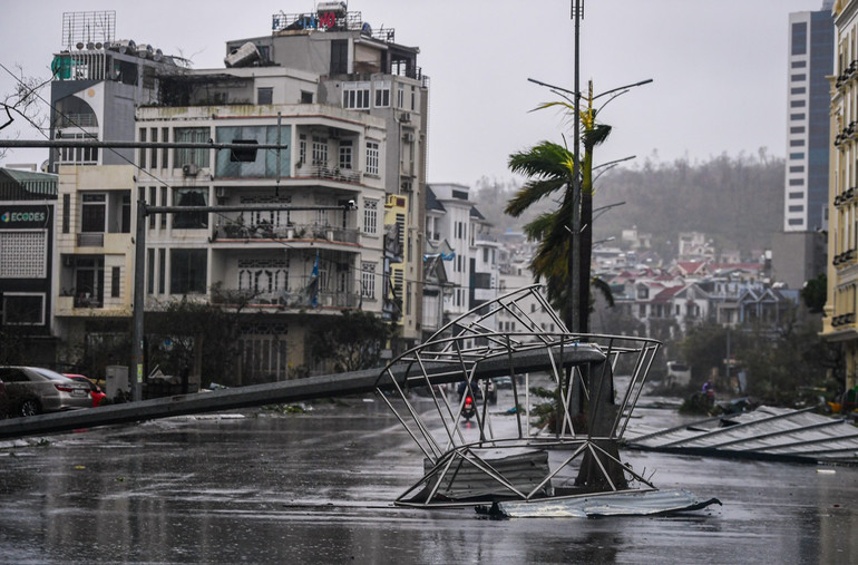 [Live] Bão số 3 di chuyển về phía Tây Bắc Bộ và suy yếu thành áp thấp nhiệt đới ảnh 198