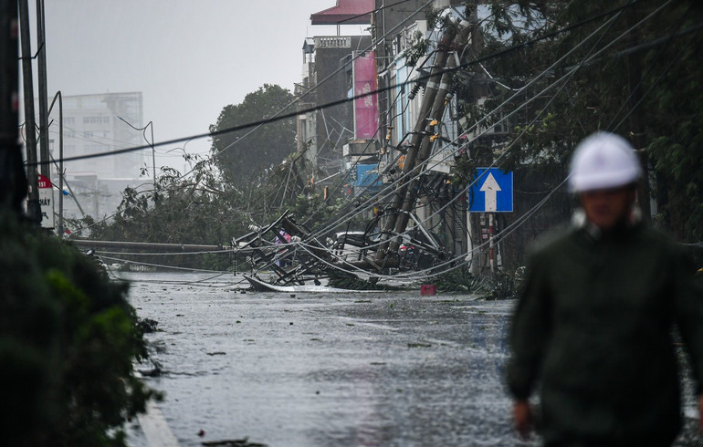 [Live] Bão số 3 di chuyển về phía Tây Bắc Bộ và suy yếu thành áp thấp nhiệt đới ảnh 199