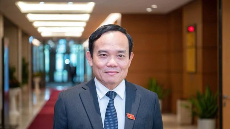 Phó Thủ tướng Chính phủ Trần Lưu Quang.