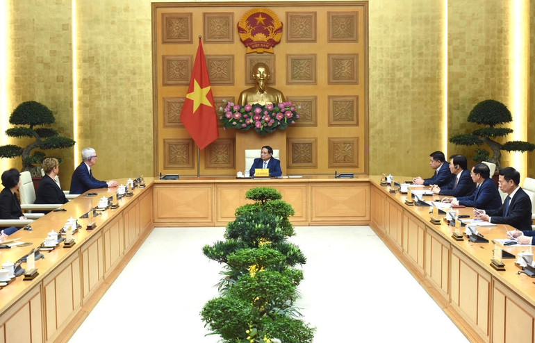 Quang cảnh buổi làm việc.