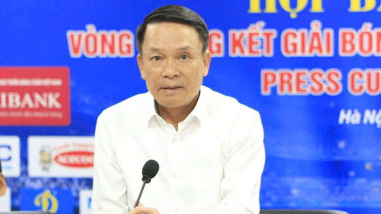 Phó Chủ tịch Thường trực Hội Nhà báo Việt Nam Nguyễn Đức Lợi chia sẻ tại sự kiện.