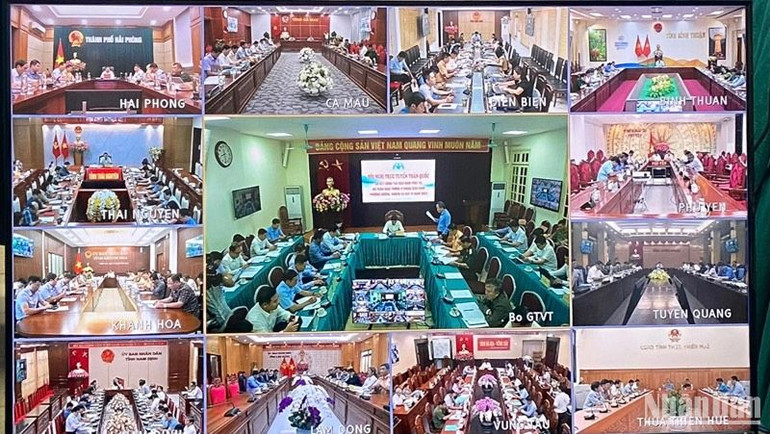 Hội nghị diễn ra trực tuyến, kết nối với các địa phương trên cả nước.