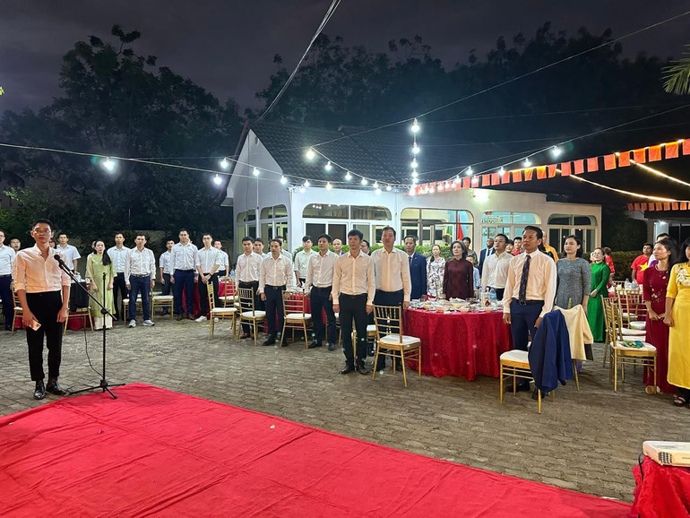 Quang cảnh buổi lễ.