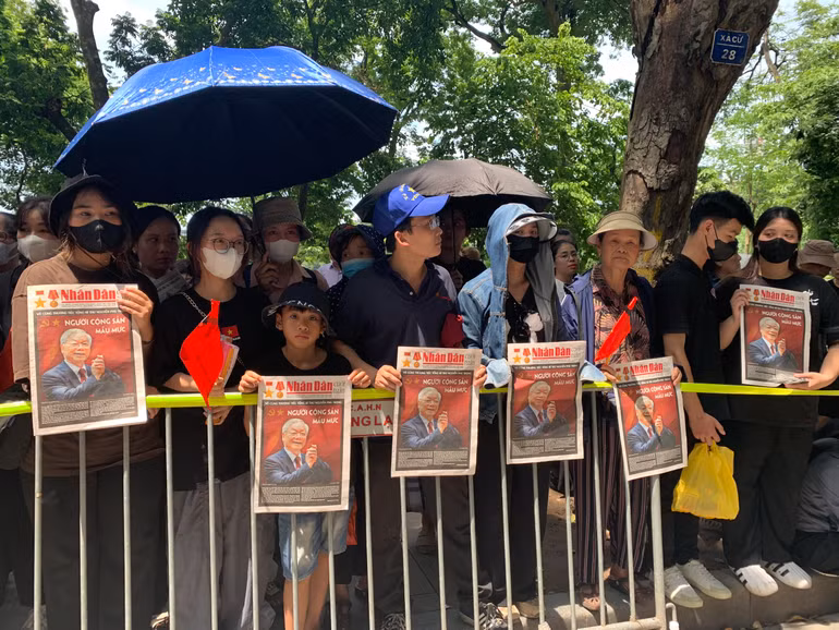 Toàn cảnh Lễ truy điệu và Lễ an táng Tổng Bí thư Nguyễn Phú Trọng ảnh 35 Toàn cảnh Lễ truy điệu và Lễ an táng Tổng Bí thư Nguyễn Phú Trọng ảnh 35