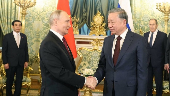 Tổng Bí thư Tô Lâm hội đàm hẹp với Tổng thống Nga Vladimir Putin.