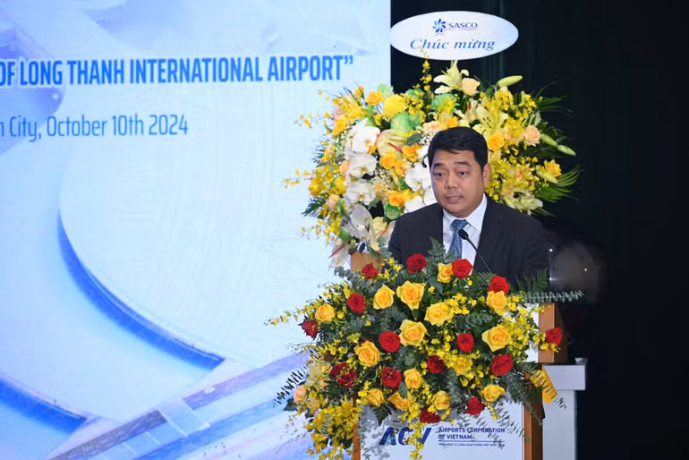 Ông Nguyễn Đức Hùng, Phó Tổng giám đốc ACV phát biểu tại sự kiện.