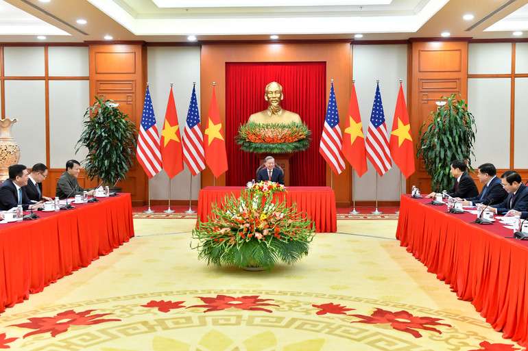 Quang cảnh buổi điện đàm. Ảnh: ĐĂNG KHOA