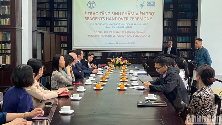 Toàn cảnh buổi lễ.