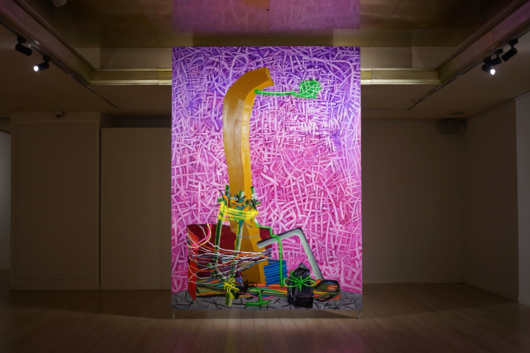 "Cây quân tử” cũng là tên của một tác phẩm được trưng bày tại triển lãm. "Cây quân tử” cũng là tên của một tác phẩm được trưng bày tại triển lãm.