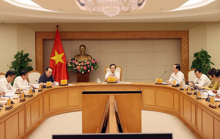 Phó Thủ tướng Trần Lưu Quang chủ trì phiên họp đầu tiên của Ban Chỉ đạo xây dựng dự án Luật Khoa học và Công nghệ (sửa đổi).