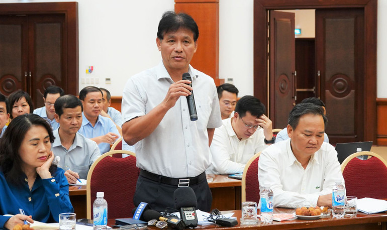 Phó Tổng cục trưởng Tổng cục Thuế Đặng Ngọc Minh phát biểu tại họp báo thường kỳ Quý II/2024 của Bộ Tài chính. Ảnh: mof.gov.vn Phó Tổng cục trưởng Tổng cục Thuế Đặng Ngọc Minh phát biểu tại họp báo thường kỳ Quý II/2024 của Bộ Tài chính. Ảnh: mof.gov.vn