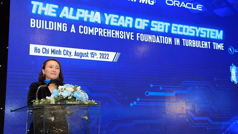 Bà Đặng Huỳnh Ức My, Phó Chủ tịch Hội đồng quản trị SBT, phát biểu khai mạc sự kiện.