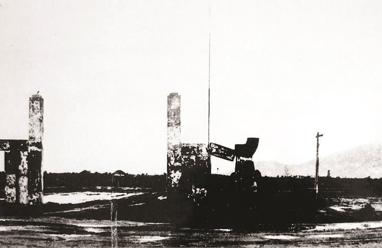 Đêm 25 rạng ngày 26/1/1960, lực lượng vũ trang quân ta kết hợp lực lượng nội tuyến binh vận tiêu diệt căn cứ Tua Hai. Ảnh: Tư liệu Đêm 25 rạng ngày 26/1/1960, lực lượng vũ trang quân ta kết hợp lực lượng nội tuyến binh vận tiêu diệt căn cứ Tua Hai. Ảnh: Tư liệu