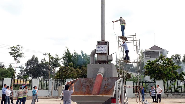 Bình Phước đang nghiên cứu đưa vào sử dụng lò đốt rác mini.