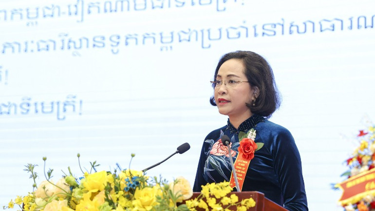 Phó Chủ tịch Quốc hội, Chủ tịch Hội Hữu nghị Việt Nam-Campuchia Nguyễn Thị Thanh phát biểu tại lễ kỷ niệm
