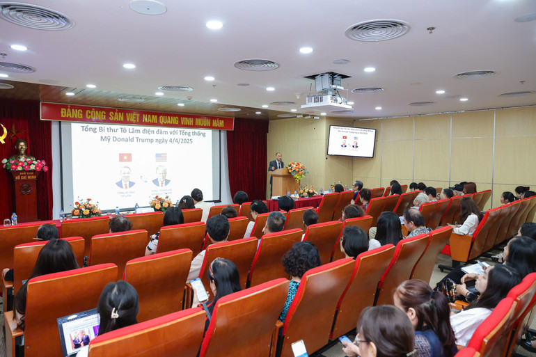 Toàn cảnh Hội nghị (Ảnh: KHÁNH LAN)