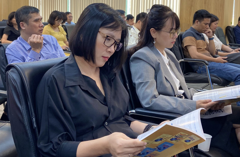 Qua 8 năm xuất bản, Báo cáo xuất nhập khẩu Việt Nam 2023 cung cấp thông tin minh bạch, có hệ thống. Qua 8 năm xuất bản, Báo cáo xuất nhập khẩu Việt Nam 2023 cung cấp thông tin minh bạch, có hệ thống.